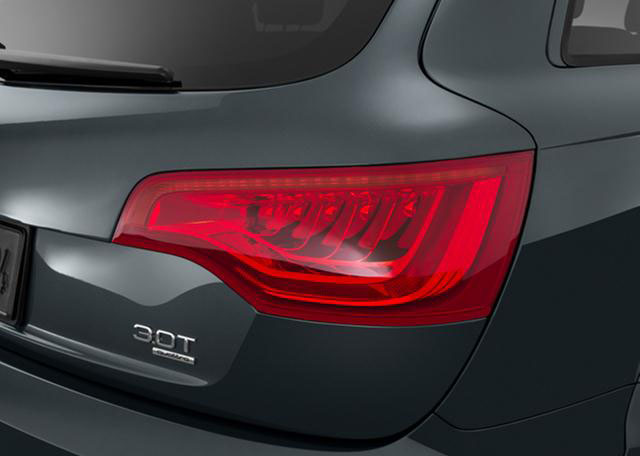 Audi Q7 4.2 TDI quattro Back Headlight