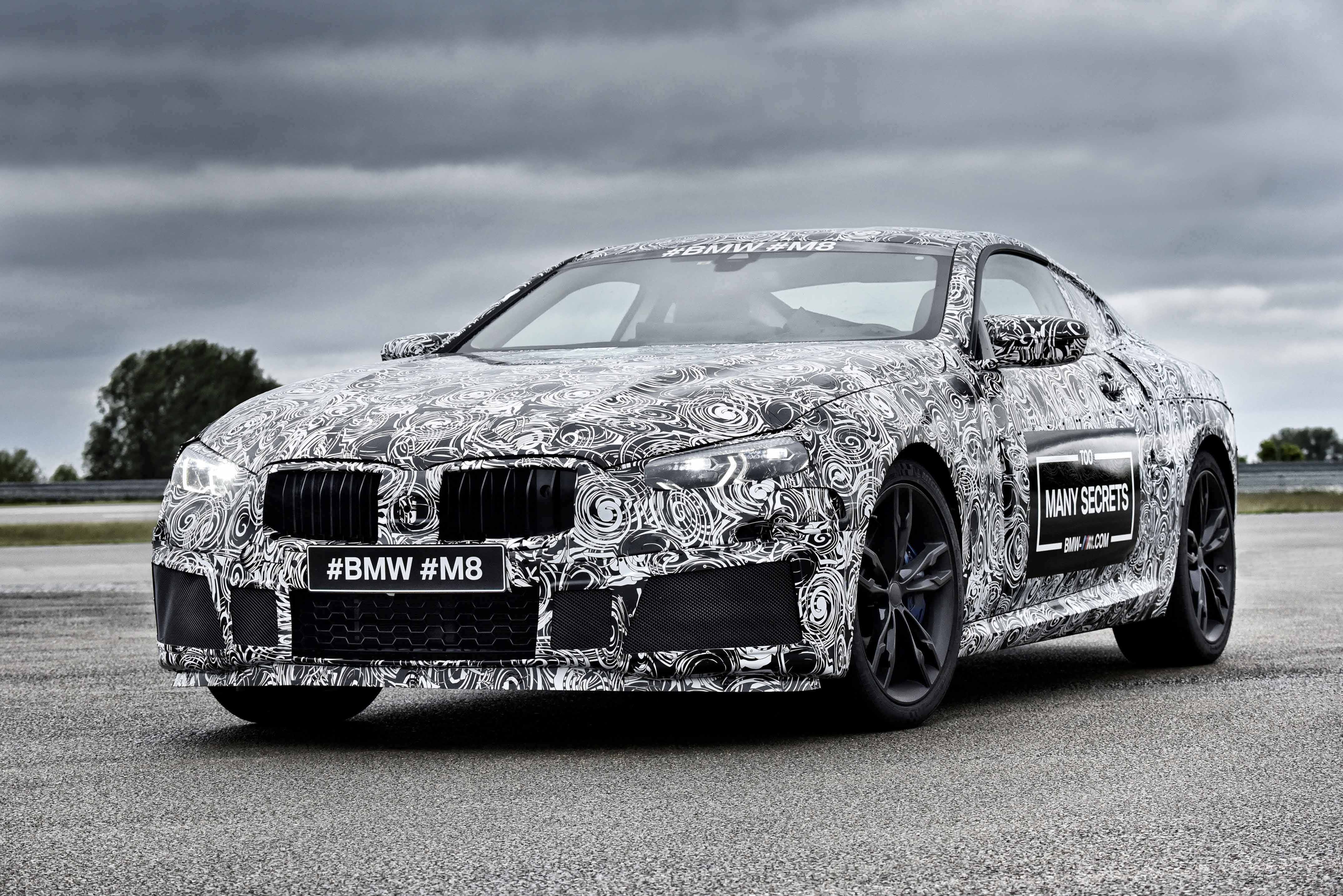 BMW M8 2018 front cross view