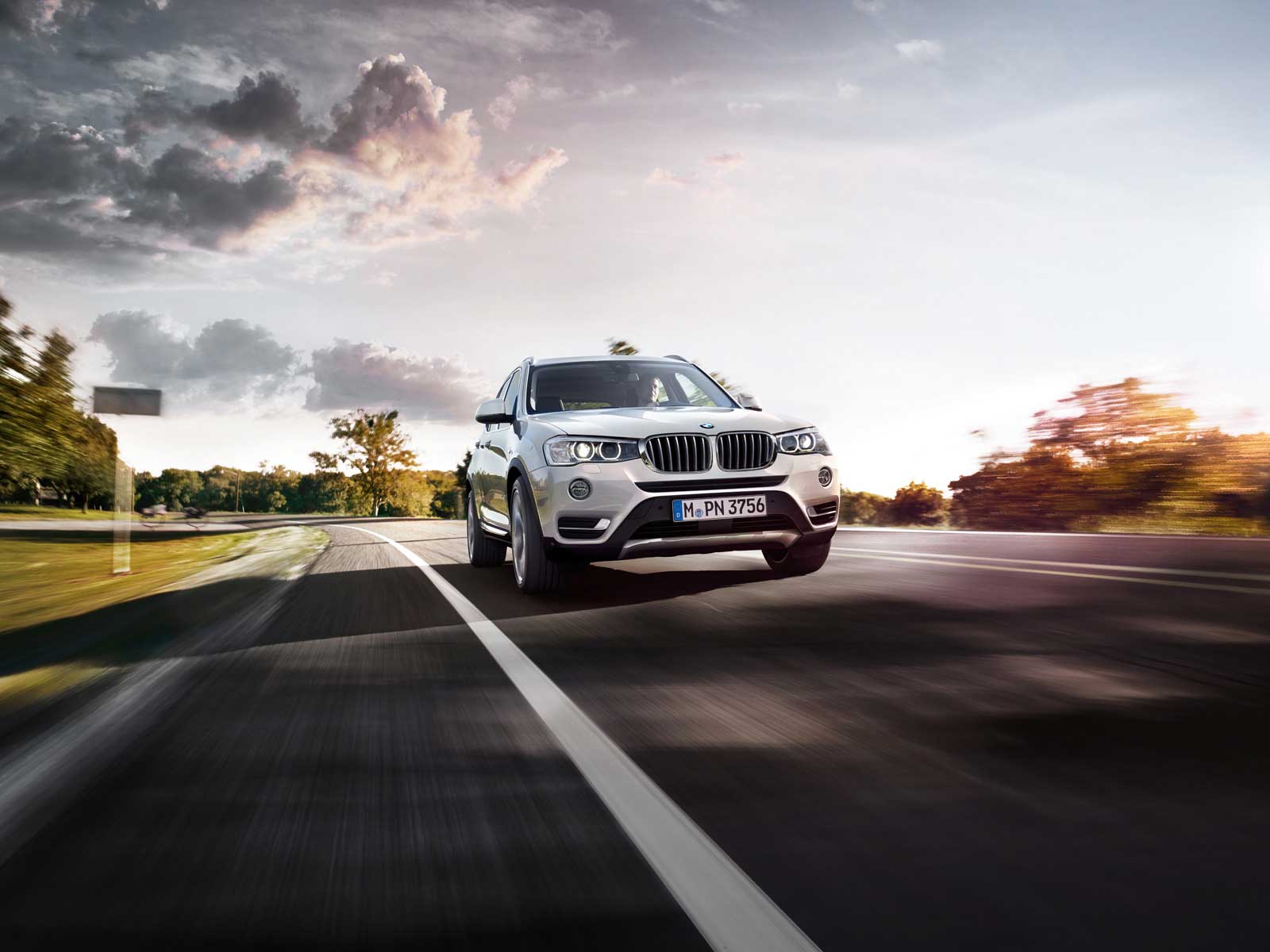 BMW X3 xDrive20d Expedition Exterior front view