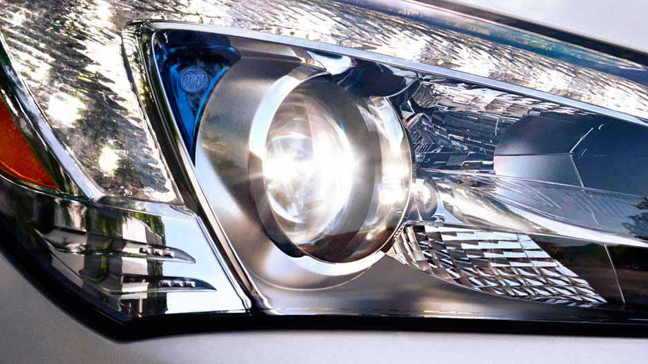 Buick LaCrosse FWD Base Exterior front headlight