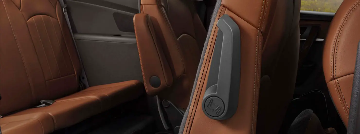 Chevrolet Traverse 1LT AWD 2016 interior adjustable seat view