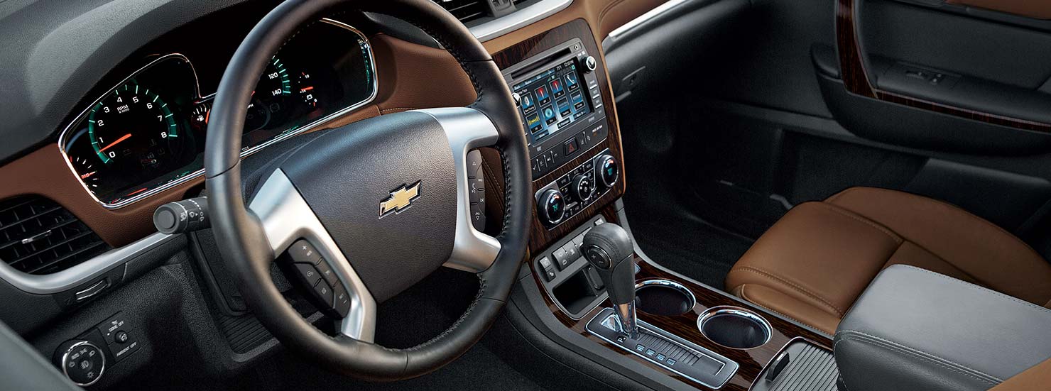 Chevrolet Traverse LS FWD 2016 interior front cross view