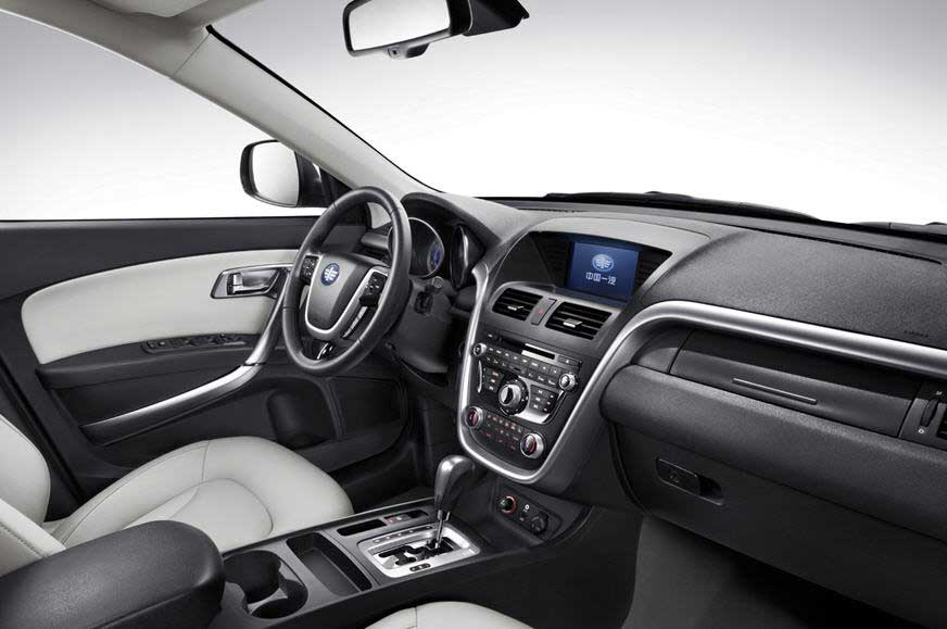 2014 FAW Besturn X80 2.0 AT Luxury Interior steering