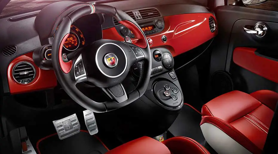 Fiat 500 Abarth 595 Competizione Interior steering