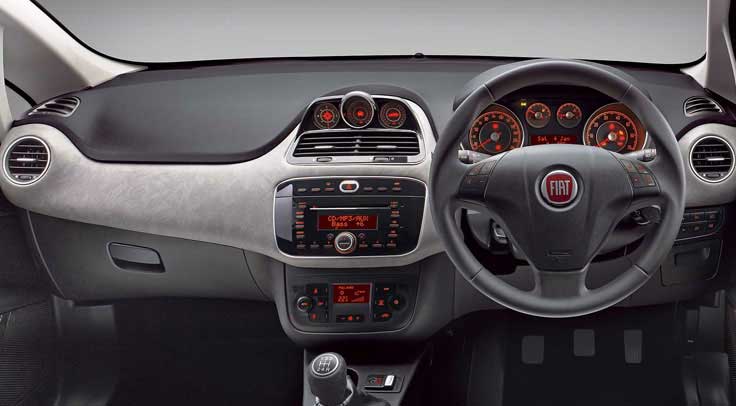 Fiat Avventura Active 1.4 Interior dashboard