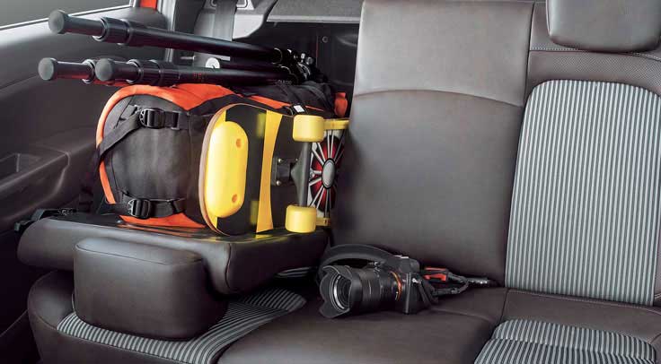 Fiat Avventura Dynamic Multijet 1.3 Interior split seats