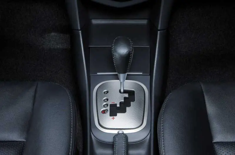 Haima Freema GLX 1.6 7 Seat MT Comfort Interior gear