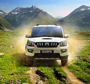 Mahindra Scorpio S10 4WD(Diesel) Front View
