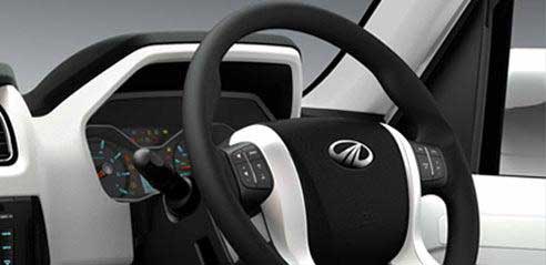 Mahindra Scorpio S10 4WD(Diesel) Steering View