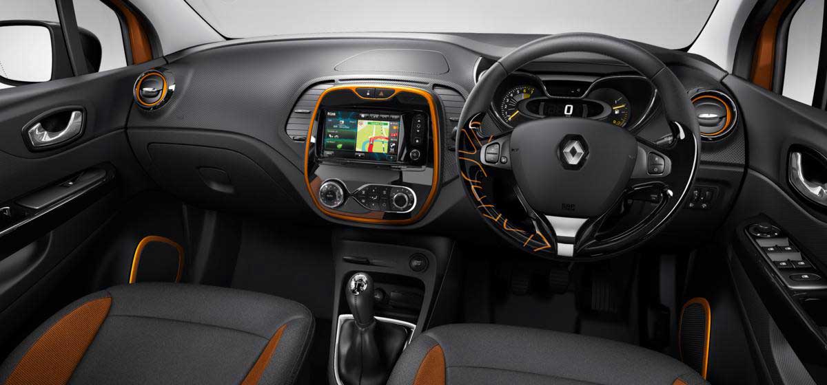 Renault Captur Dynamique EDC Interior