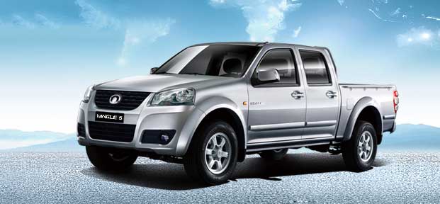 Great Wall Wingle 5 4WD front cross view